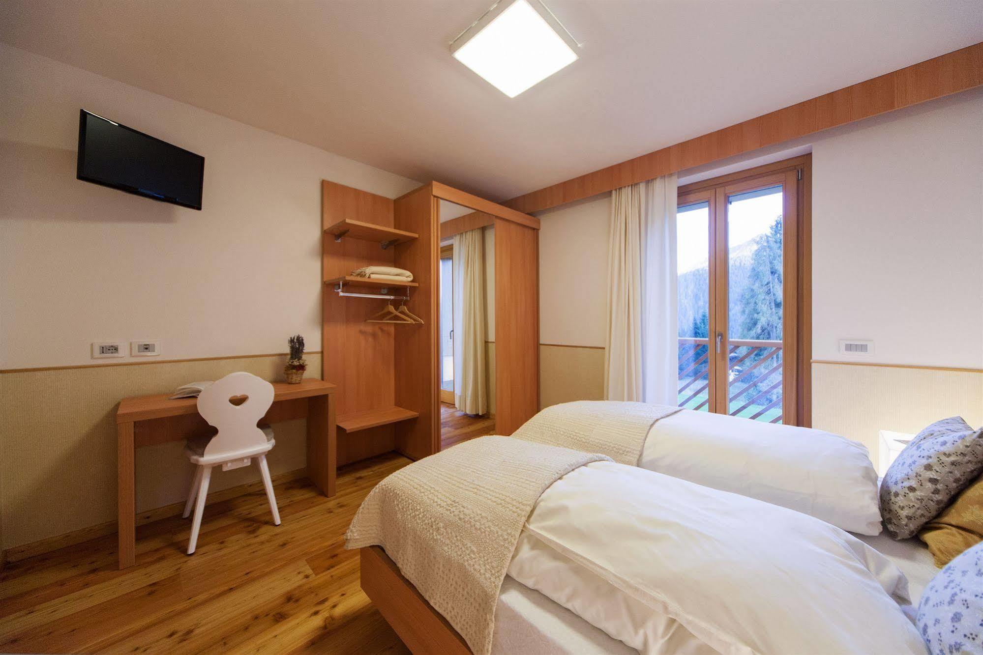Hotel Lumen à Falcade Extérieur photo
